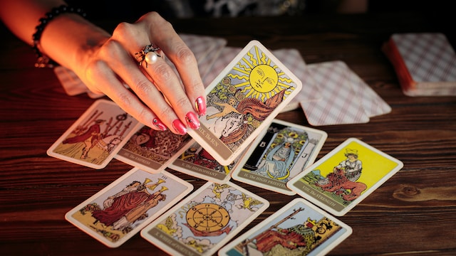 tecnica adivinatorias Cartas del tarot adivinando